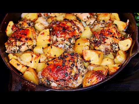 One Pan Garlic Butter Roasted Chicken and Potatoes - Easy Chicken and Potatoes Recipe