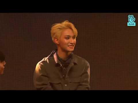 ATEEZ - LIGHT [TREASURE EP.2 : ZERO TO ONE SHOWCASE]