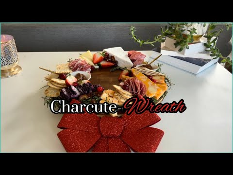 The Newest Viral Board- Charcute-Wreath 🎄 Just in time for the holiday!!!