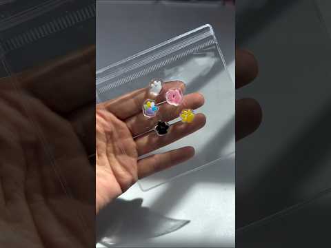 Clear tiny cat’s paw#squishy #stressrelief #handmade #catpaw #catpaws🐾 #stressfree #asmr #asmrvideo