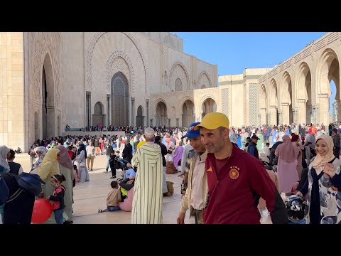 🇲🇦 CASABLANCA MOROCCO, HASSAN II MOSQUE - WALKING AROUND THE 2ND LARGEST MOSQUE IN AFRICA, 4K HDR