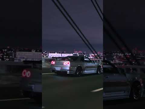 Tokyo Night Drives with R34 Skyline GT-Rs