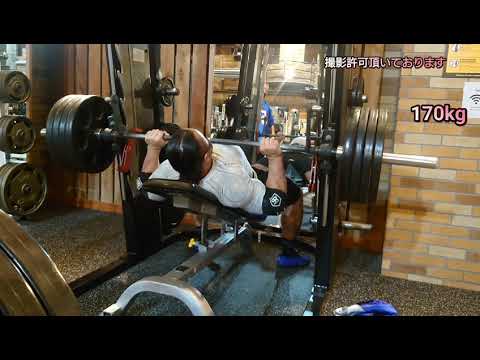 インクラインベンチプレス.170.210.230.250kg