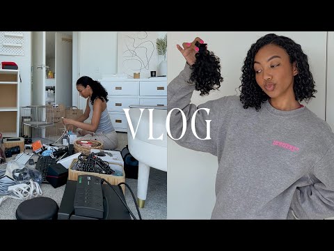 IT GIRL DIARIES | a konmari declutter & chopping my hair off