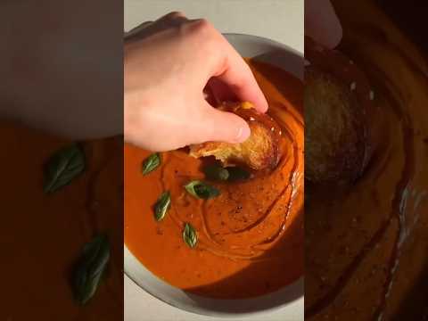 Homemade 🍅 Creamy Roast Tomato Soup Recipe 🤤🤤  #youtubeshorts #shorts #recipe #healthy #delicious