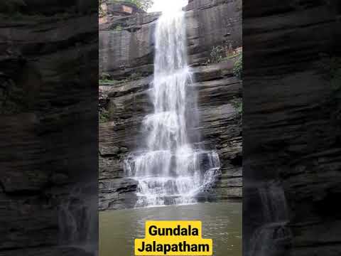 #Gundala jalapatham #shorts #vasanthatelugukitchen #water falls #gundalawaterfalls