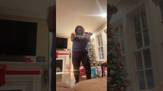 Merry Christmas Eve! #dancechallenge #christmas #viraldance #trend #dancing #christmaseve