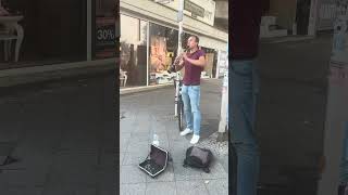 Street Music in Berlin: Soothing Flute Melodies 🎶✨  #flutemelody  #calmvibes  #shorts #berlin