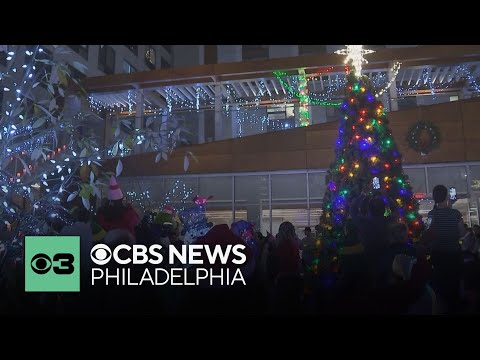 Tour holiday light displays across the Philadelphia region