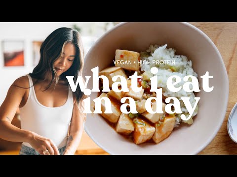 What I Eat in a Day in Chicago | Vegan Protein Focused Meals & Anxiety Chat