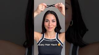 Easy hair hack for medium and long hair 👀🖤 #hairstyles #hairhacks #hair #sho#explorepage