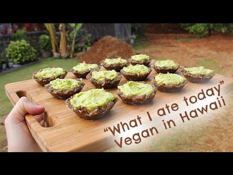 Hawaii "What I ate today" & hiking in Kauai - vegan, super healthy