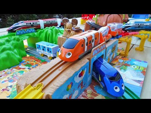 Plarail Mountain Course ☆ I played with Thomas on the Disney Dream Railway train!