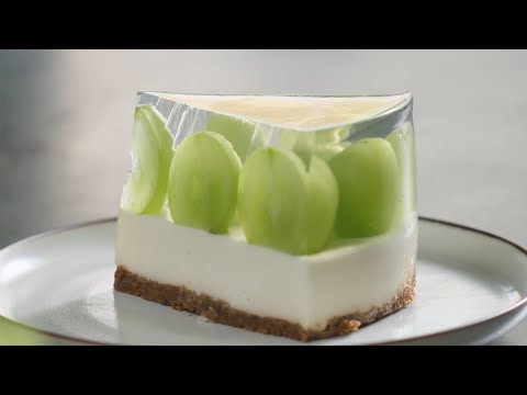 Pokémon·Emerald Cake |Grape cake, made with "a huge amount of money".|Pokémon Series【Sean's Kitchen】