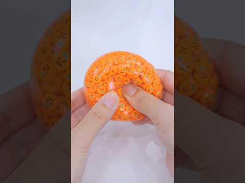 【ASMR】Crunchy Slime Stress Ball  スクイーズの皮に音がいいスライムを入れた結果…🍊