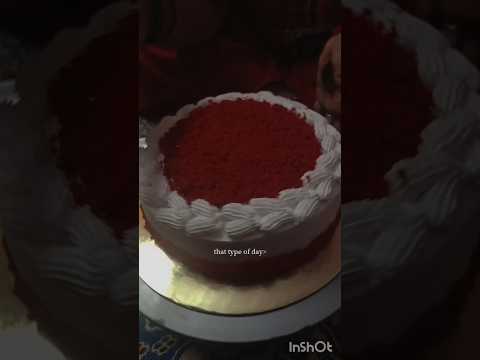 Red velvet 🍰 #cake #cakeflavor #birthdaycake #youtubeshorts #redvelvetflavor