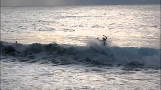 SURFIN' SUNABE SEAWALL | OKINAWA JAPAN