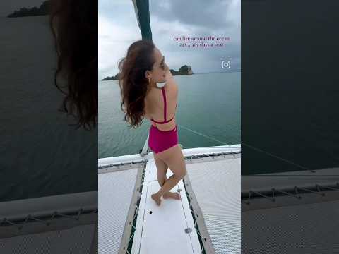 Pragya Jaiswal enjoying the Ocean Vibes 😍👌 #actress #shorts #ytshortsindia #youtubeshorts #viral