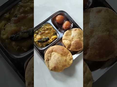 Alu Puri || Thali Recipe 🍱 #ytshortsindia #viral #shortsvideo