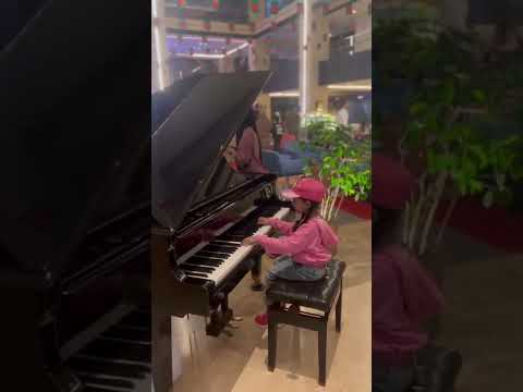 little pianist conquers giant kayserburg piano | watch this little pianist on a huge kysarburg piano