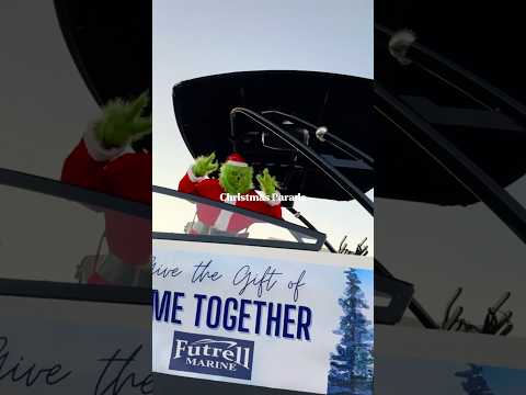 Nashville Christmas Parade! #futrellmarine #yorkgary #parade #grinch #elfyourself