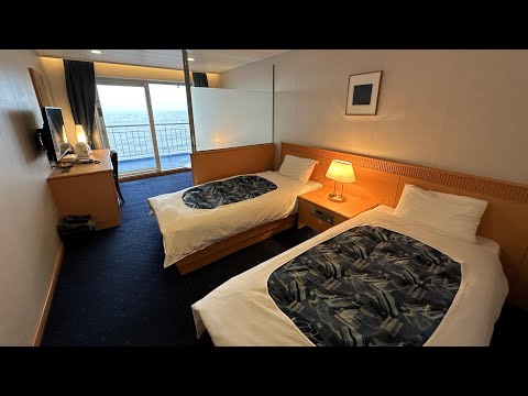 Going to Hokkaido to Eat Seafood Bowl | Train and Ferry Trip from Osaka