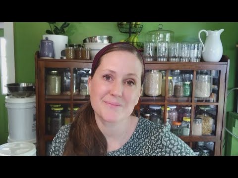 Mom of 8 Daily Routine, Hobbies, Homeschool Curriculum & More Q&A