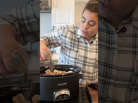 Slow Cooker Chicken Stroganoff