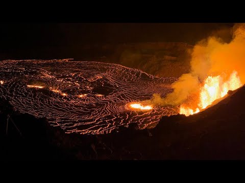 Live: U.S. Hawaii volcano fires fountains of lava in dramatic eruption