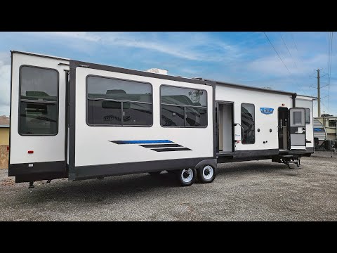 Used 2023 Forest River SALEM VILLA 40RLB Destination Trailer $54,999.00