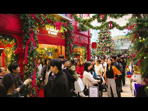 Waiting 6 Hours, THE HYUNDAI SEOUL Christmas Lights 2023,  Seoul Travel Walker.