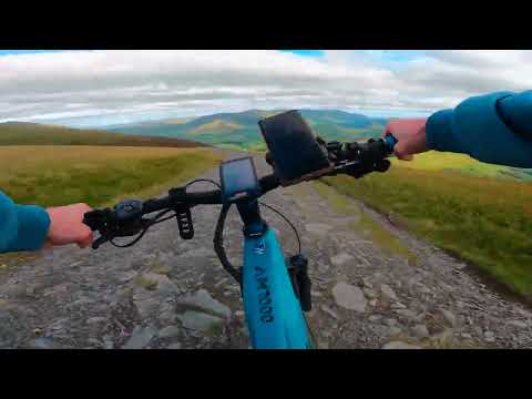 Descending Skiddaw FREY AM1000V6