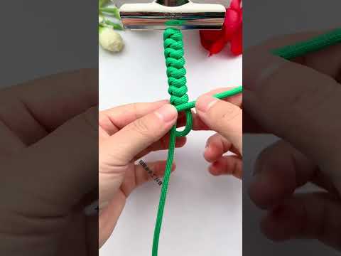 Beginners learn snake knots in 5 seconds Knot tutorials Practical knots Knot skills Fancy knots