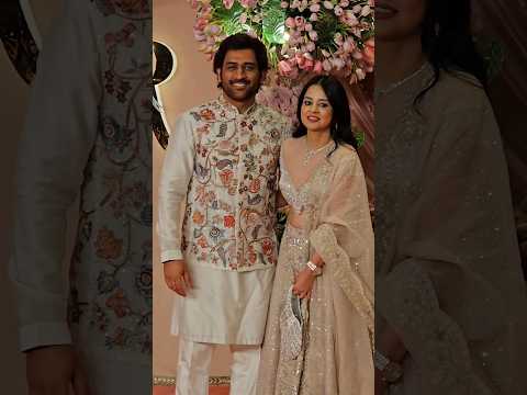 MS Dhoni and his wife Sakshi reached at Anant Radhika sangeet function. ❤️#msdhoni