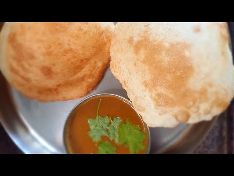 Hotel Style Chole poori / Chole bhature/ Fluffy Chole poori #cholepoori#cholebhature