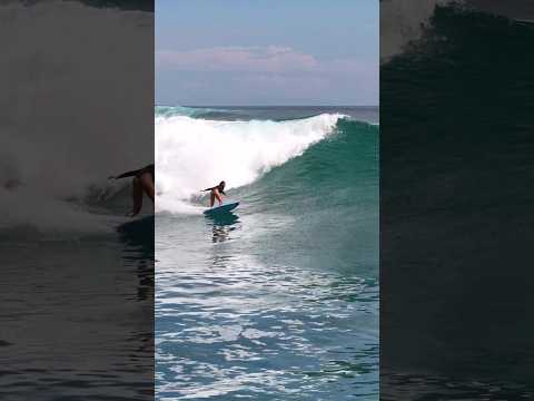 Kailani Enjoying A Silky Day At Uluwatu