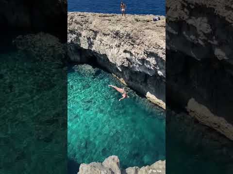 Amazing!!! 💦😳 have you ever been cliff diving? #dive #circus #flip #shorts