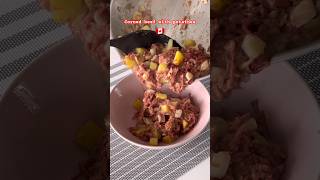 Let’s cook corned beef with potatoes #canada #canadalifevlog #canadaimmigration #vlog