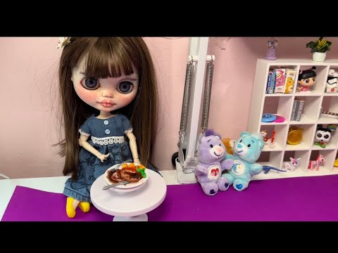 Making Food for Blythe - MB Create￼