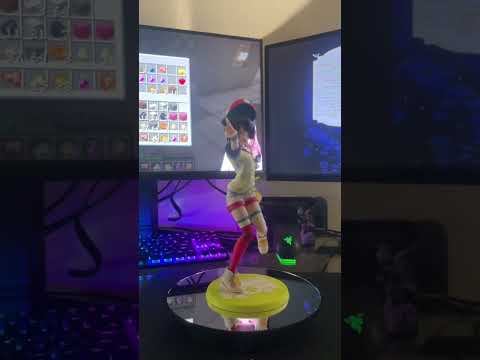 Reupload from my TikTok 6/8/2023—————————————                Got a new spinny thing #hololive #anime