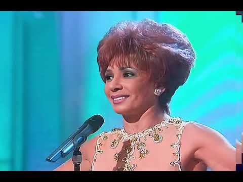 Dame Shirley Bassey -I was born to sing forever