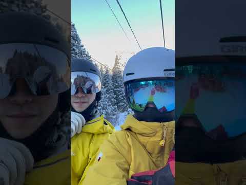 My Life in Japan - Skiing in Owani, Aomori #shorts