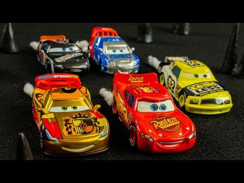 Lightning McQueen's Underground Race Cars🏎