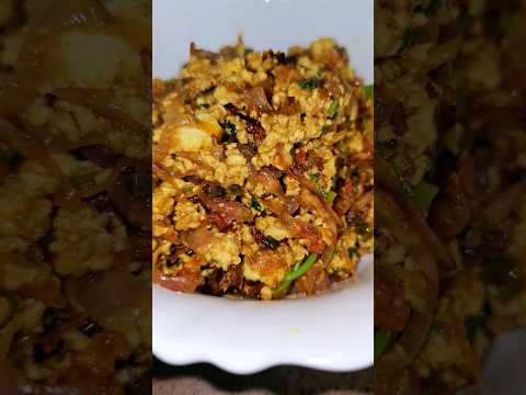 Paneer Bhurji #foodbeatyumyum #viralshort #trending #youtubeshorts #paneerbhurji  #quickrecipe