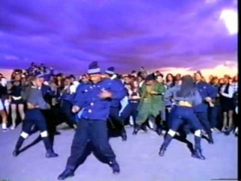 Mc Hammer - Pumps and a bump