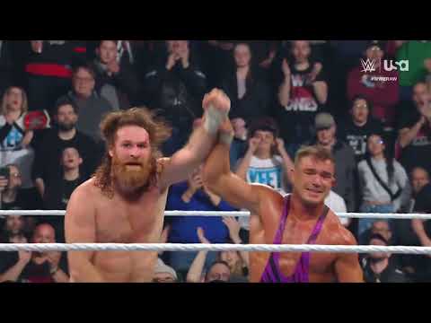 Sami Zayn vs Chad Gable Intercontinental Championship - WWE Raw 4/15/24 (Full Match)