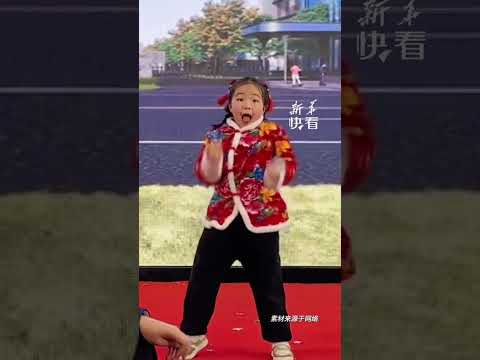 2024年“小孩哥”、“小孩姐”火了！当代小孩是有些绝活儿在身上的！