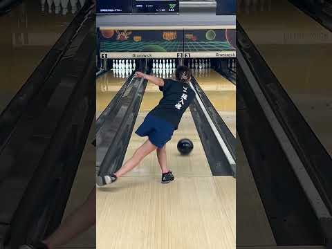 Tokyo gal good at bowling and baseball