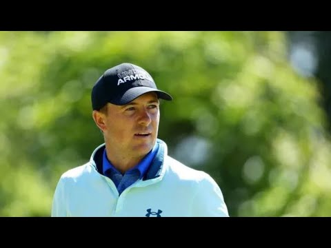 Jordan Spieth's caddie makes questionable move amid injury lay-off