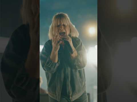 He’s in this place. He’s all around. #thebelongingco #nataliegrant #worship ​⁠@nataliegrantmusic